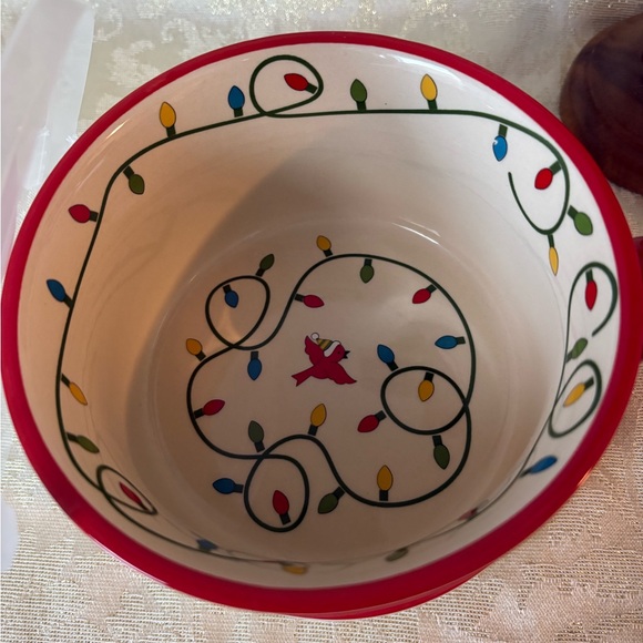 Temp-Tations Christmas Mug with Lid and Plate - Picture 4 of 9